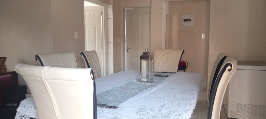 3 Bedroom Property for Sale in Letsopa North West